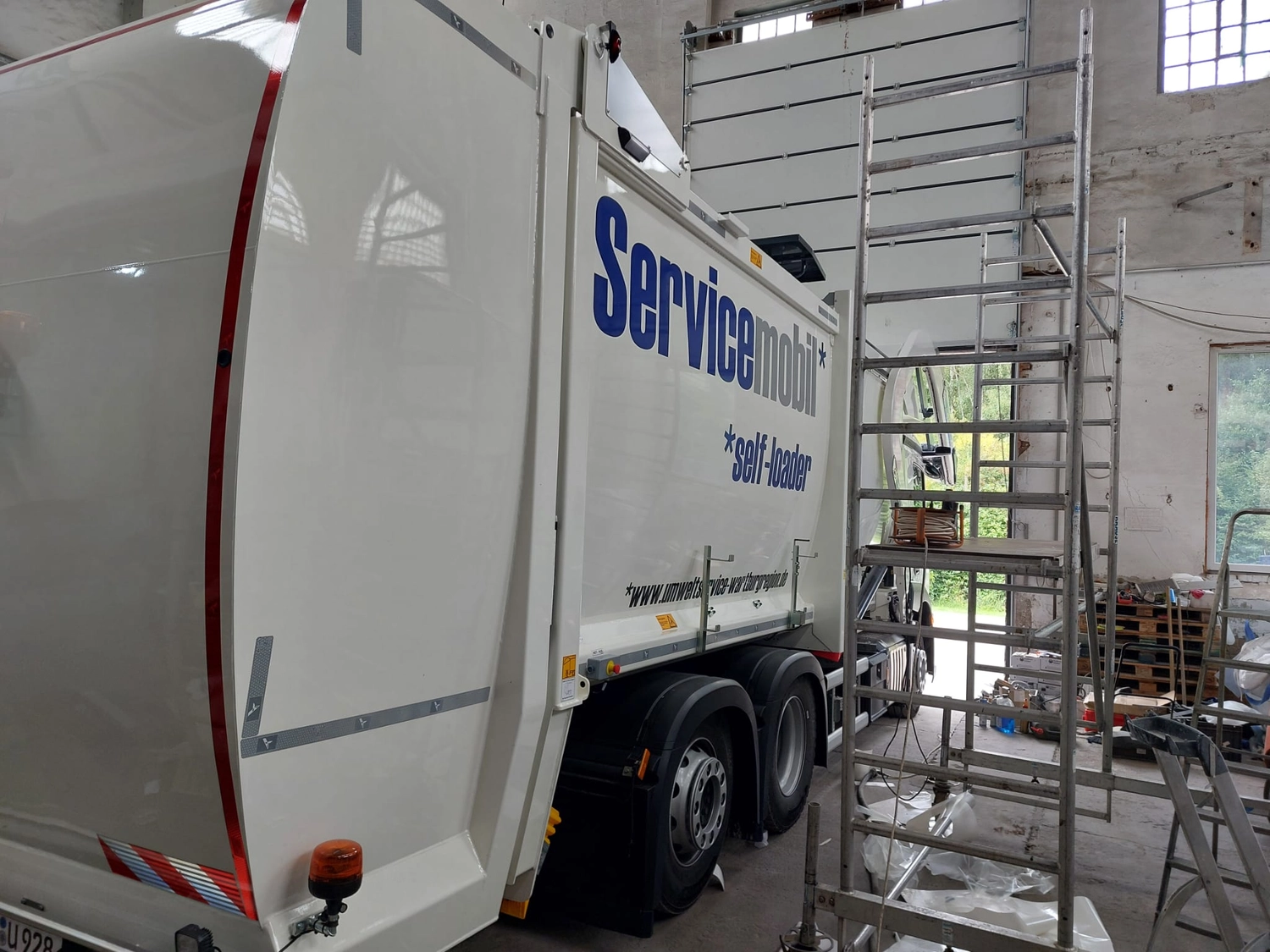 Desire Werbetechnik – Transporter